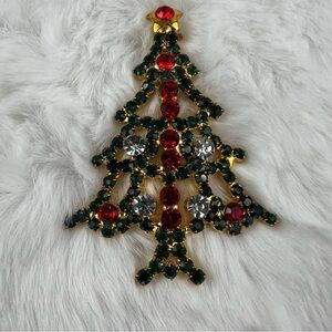 Vintage Rhinestone Christmas Tree Brooch